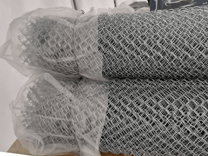 Plasa impletita Zincata H-100cm L- 10m Ø1,80 20x20 mm